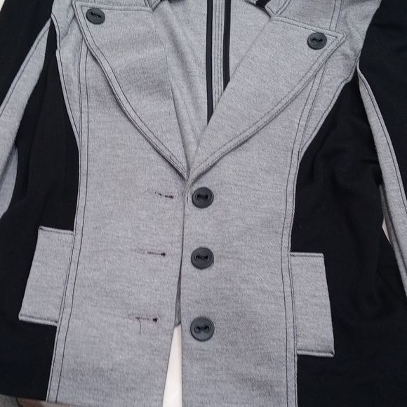 Jacket - Picture 3 of 4